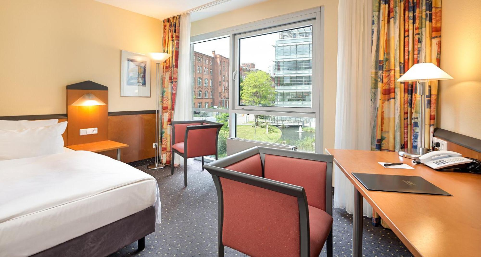 Victor'S Residenz-Hotel Berlin Tegel Εξωτερικό φωτογραφία